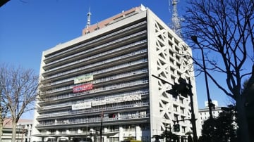 仮設住宅建設費に10億円　被災生徒の教材購入費なども　岩手・大船渡市の大規模山林火災対応で県が総額15億円の補正予算案