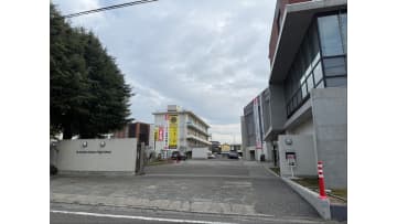 高校で殺人未遂事件 16歳の男子生徒が同級生の首を包丁で切り付ける 殺人未遂の疑いで現行犯逮捕 「生徒同士の揉め事があった」と通報 愛媛・聖カタリナ学園高校