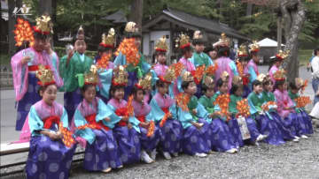 秋の藤原まつり開幕　稚児行列に見ごろの紅葉【岩手・平泉町】