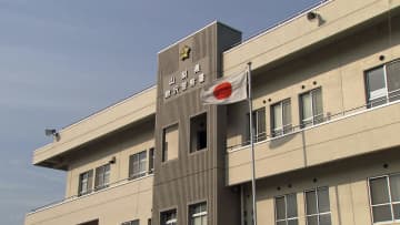 エアガン見せ「俺、ヤクザだから」女性を脅迫容疑で男を再逮捕 取り調べに応じず 山梨