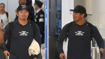 メジャーリーガーが日本入り！鈴木誠也・今永昇太らカブスの選手たちが東京に到着　歓迎セレモニーで“鏡開き”も