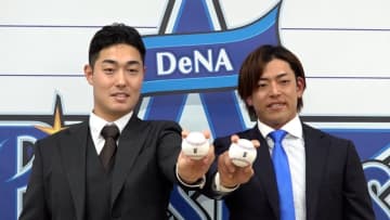 【DeNA】支配下を勝ち取った庄司陽斗＆九鬼隆平が会見「チームの優勝に貢献」　戦力外からの返り咲きにチームへの恩も