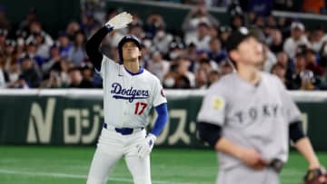 大谷翔平vs戸郷翔征　第1打席は特大ファウルも生まれるも「四球」　球場は大歓声＆どよめき