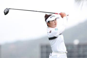 山下美夢有が「65」で暫定首位、高木優奈は暫定4位【韓国女子ツアー】