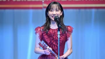 芦田愛菜「大人の女性」への転換点…日本アカデミー賞、ハイブラドレスの衝撃