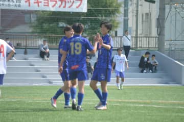 日体大柏、武南を6-0で撃破！神戸弘陵も長崎U-18を下しイギョラ杯決勝へ