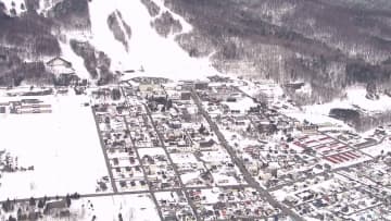 地価上昇率トップを北海道が独占 住宅地は外国人に人気“第2のニセコ”富良野市の31.3％ 商業地は次世代半導体工場「ラピダス」効果で千歳市の48.8％ 周辺の自治体にも波及「高くて住めない」