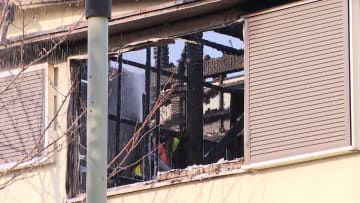 木造2階建て住宅で火事…焼け跡から住人の70代夫婦とみられる2人の遺体　神戸市垂水区