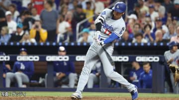 【速報】大谷翔平第3打席スリーベースヒットから先制のホームイン！四球2つと合わせて3打席連続出塁