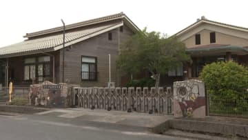 1人で歩いていた1歳男児が車にはねられ頭を強く打ち死亡…保育園の駐車場で　介護士の38歳女を逮捕「車発進させる際にはねた」　島根・出雲市