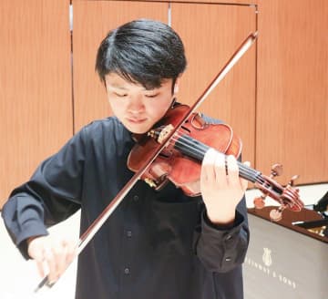 クラシックの魅力を広める バイオリニスト・東亮汰さん　横浜市都筑区