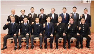 高校野球 センバツ出場の横浜と横浜清陵が山中市長訪問　横浜市青葉区