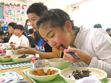 給食でワカメ提供 金沢区内10小学校で初　横浜市金沢区・横浜市磯子区