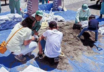 中原区 有事に備え、公園で初訓練 玉川地区12町会ら600人参加　川崎市中原区