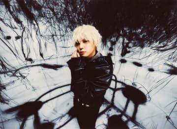 秋山黄色、CLAN QUEENとのツーマン「BUG SESSION vol.2」、キネマ倶楽部で開催！