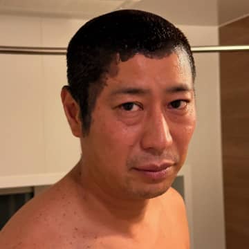 47歳芸人今度は〝大仏様〟に、ザビエルヘアから期待裏切らず「ヤッパ裏切らないなぁ〜」妻もファンも再び爆笑