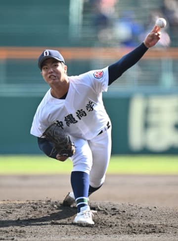 157球の熱投で初戦突破　沖縄尚学、2年生エース末吉良丞が3失点で完投【選抜高校野球】