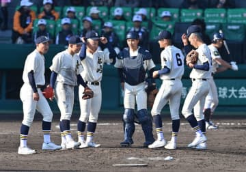 「100年に一度の奇跡」に大応援団が後押し　壱岐、甲子園初勝利は届かずも、刻んだ歓喜の1ページ【選抜高校野球】