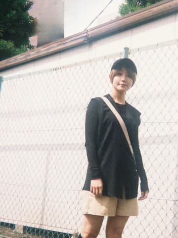 「街中で会ってもわからん」〝金髪ショート〟に大胆イメチェン！30歳人気女優の近影にファン騒然「えええ!?可愛い!!」