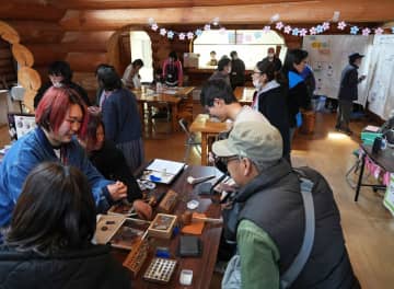 栃木で交流イベント「寺尾ログカフェ」　おすすめスポットまとめた「宝探しマップ」も披露