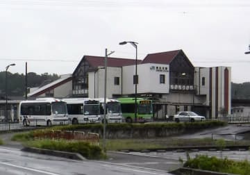 JR貴生川駅近くで保線管理用の建物が全焼　草津線など2時間半運転見合わせ　滋賀県甲賀市