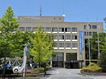 議員からハラスメント…「受けたことある」が6％　「威圧的・高圧的な言動や態度をされた」「意に沿わない対応に叱責された」が多く　埼玉・久喜市議会が公表　事後の対応は→仕返しなどを恐れて「何もしなかった」と答えた職員が大半