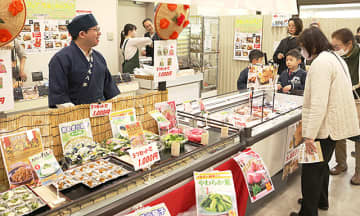 地元の「うまいもの」ずらり　酒田・庄内空港でフェア始まる