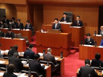 少子化対策「オール岡山で」　伊原木知事 県議会で4期目所信