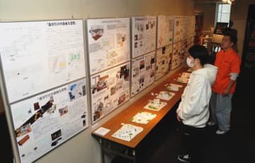 複合施設や住宅設計図 力作ずらり　岡山科技専門学校 作品展スタート