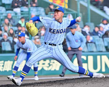 【速報】選抜高校野球2025　群馬・健大高崎が初戦突破　明徳義塾（高知）に延長十回タイブレークで3ー1