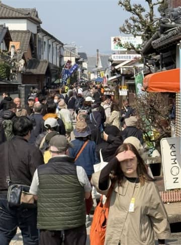 佐賀県鹿島市「酒蔵ツーリズム」盛況　新酒試飲や販売、3月23日まで