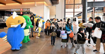 北陸新幹線の団体専用臨時列車、初めて福井に　上野駅と敦賀駅結ぶ「つながる北陸」号　開業キャンペーン