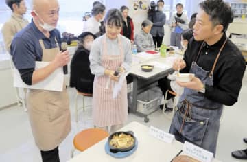 料理家の栗原心平さんと開発「新ご当地グルメ」　ドリアと丼アレンジ、3月15日から提供　福井県南越前町