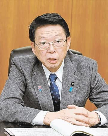 武藤容治経産相に復興を問う　デブリ取り出し国前面に　規模拡大へ技術開発支援