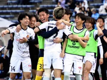 福島U、終盤勝ち越し　サッカーJ3