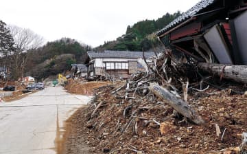 珠洲・大谷、今も避難続く　奥能登豪雨半年