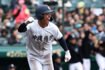 【速報】沖縄尚学が初戦突破！　青森山田に6ー3で勝利　センバツ高校野球初戦　2回戦は横浜と対戦