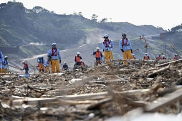 能登、進まぬ復旧に豪雨追い打ち　地震発生から9カ月