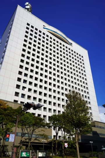 横浜強殺、直前に粘着テープ購入　実行役3人、コンビニ立ち寄り