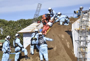 地震と豪雨の防災訓練、石川　土砂崩れや孤立想定