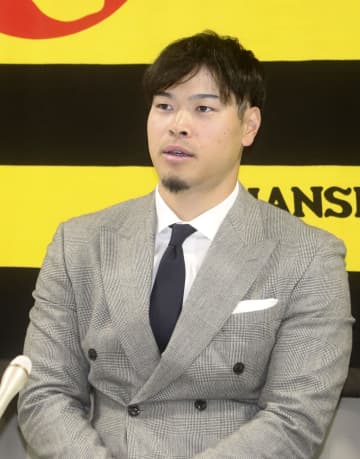 阪神佐藤輝は現状維持1.5億円　16本塁打「もっとできた」