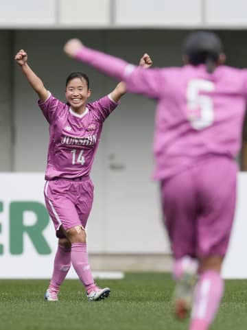 藤枝順心、神村学園が決勝へ　全日本高校女子サッカー