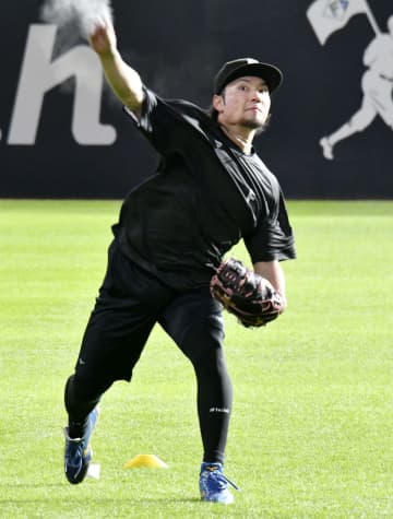 日本ハム・伊藤が練習公開　本拠地初戦登板へ「わくわく」