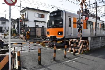 ハンマーで殴打疑い再逮捕、東京　同僚3人、板橋の踏切殺人事件