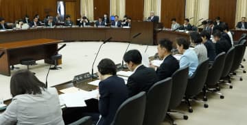 大規模震災時「投票延期で対応」　有識者説明、参院憲法審