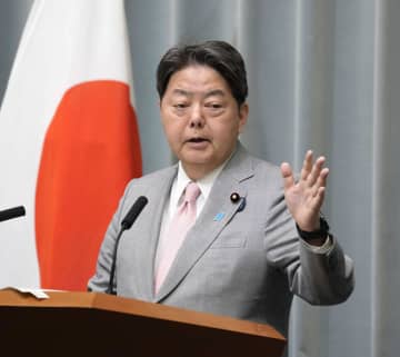 官房長官、中ロ声明に反論　「他国批判に興じるな」