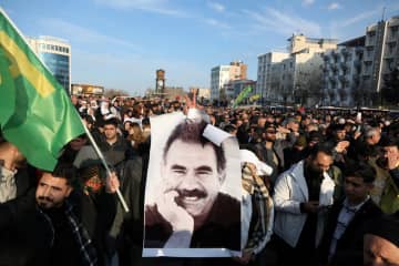 クルド武装組織が解散表明　対トルコで40年以上闘争