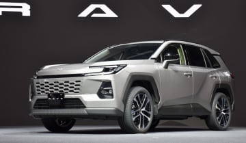 新型RAV4、25年度発売　車載OS「アリーン」採用