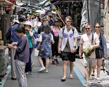 4月訪日客、過去最多390万人　前年同月比28.5％増