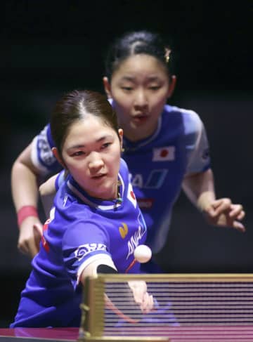 張本美和、木原美悠組メダル確定　世界卓球、韓国ペアを下す